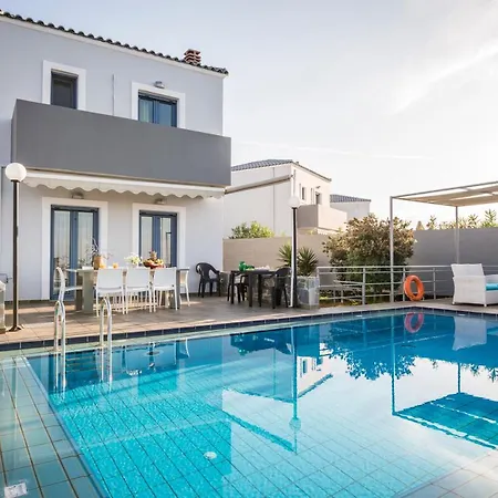 Akron Chania, 1 Maritsa, 2 Suzanna, 3 Ioanna Villa